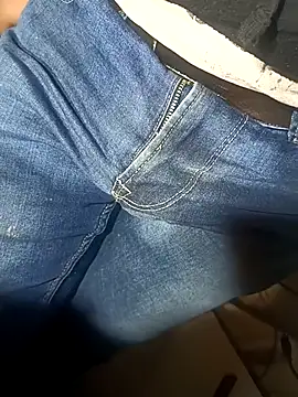 Snapshot of franko1987 chatting on 03.04.25 franko1987 online show from 03.04.25