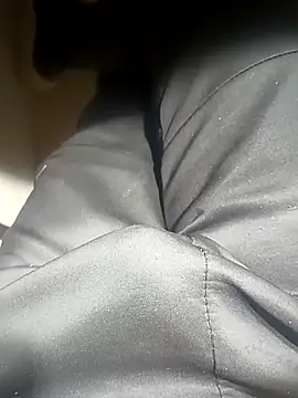 Snapshot of franko1987 chatting on 03.15.25 franko1987 online show from 03.15.25