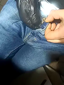 Snapshot of franko1987 chatting on 03.16.25 franko1987 online show from 03.16.25