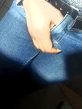 Snapshot of franko1987 chatting on 03.19.25 franko1987 online show from 03.19.25