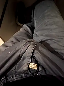 Snapshot of franko1987 chatting on 11.23.25 franko1987 online show from 11.23.25