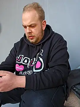 PupW0lfy online show from 01.21.25