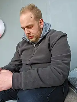 PupW0lfy online show from 01.22.25