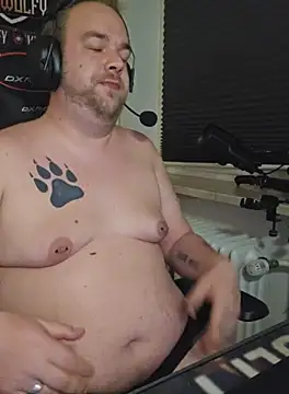 PupW0lfy online show from 10.11.25