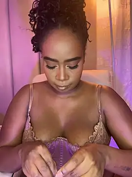 Britanymooree online show from 03.21.26