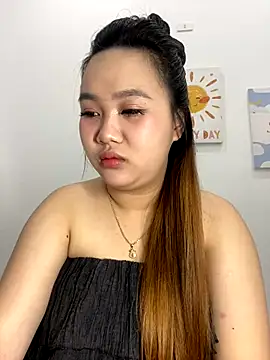 Odette68 online show from 11.03.25