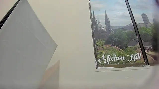 Littleolivia  online show from 03.11.25