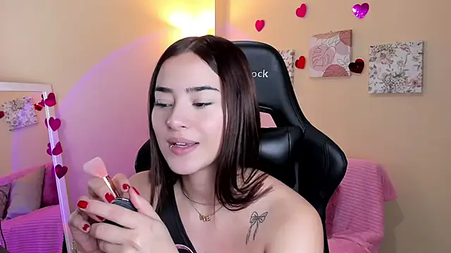 Veronica isaza   online show from 03.20.25