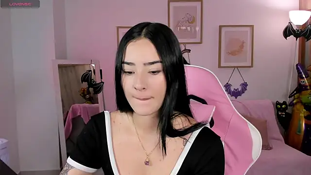 Veronica isaza   online show from 10.05.25