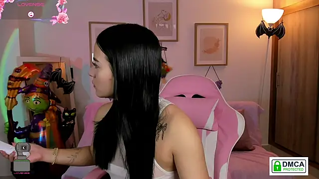 Veronica isaza   online show from 10.07.25