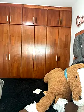 Veronica isaza   online show from 11.30.25