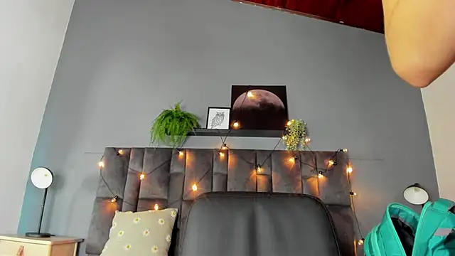 AmbarHills 1 online show from 12.23.25