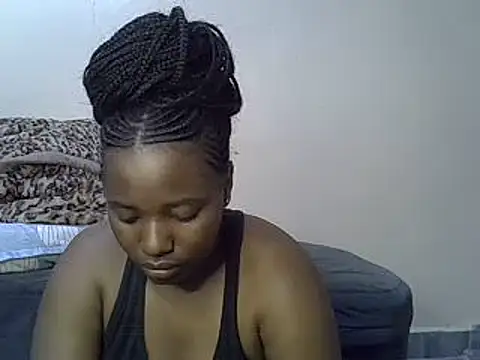 Snapshot of sweet_gal01 chatting on 02.17.25 sweet gal01 online show from 02.17.25