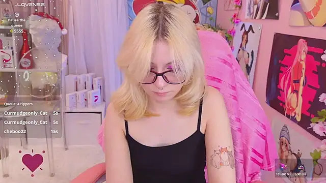 Coconut Mia online show from 12.21.24