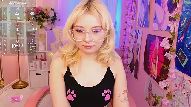 Coconut Mia online show from 03.08.25