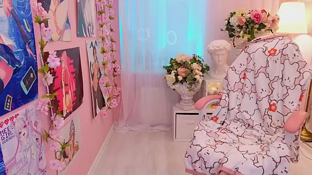 Coconut Mia online show from 03.10.25