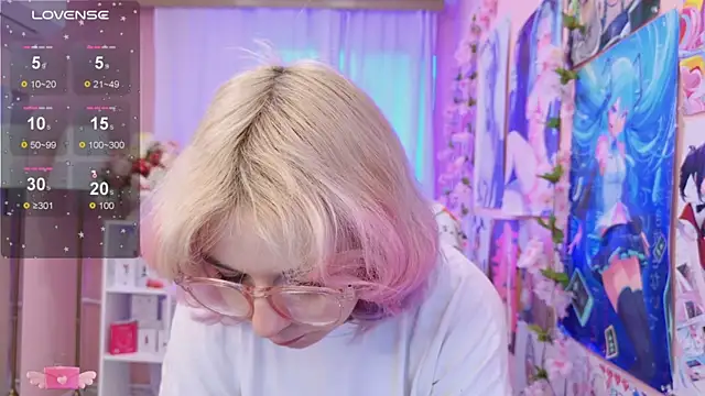 Coconut Mia online show from 10.13.25