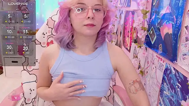 Coconut Mia online show from 12.03.25