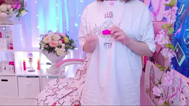 Coconut Mia online show from 01.14.26