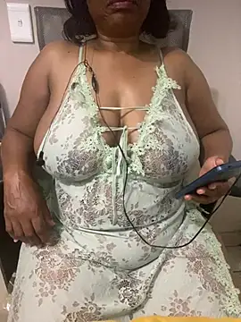 Nomthie online show from 03.03.26