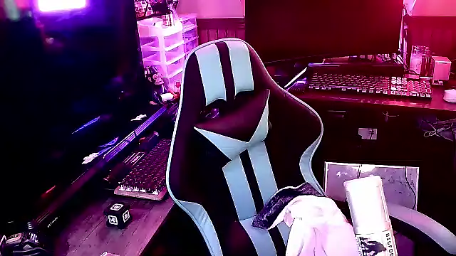 mirannacult online show from 09.29.25