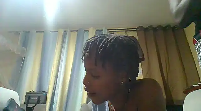 Snapshot of likys123 chatting on 12.02.24 likys123 online show from 12.02.24