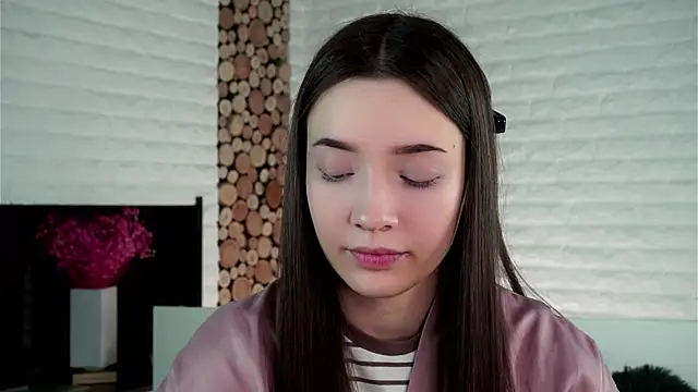 LowOncoming online show from 01.18.25