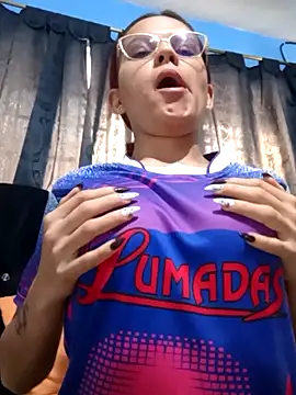 karolainvalentina online show from 02.14.25