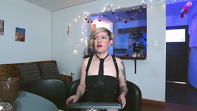 Maria fernandaxxx  online show from 03.19.25