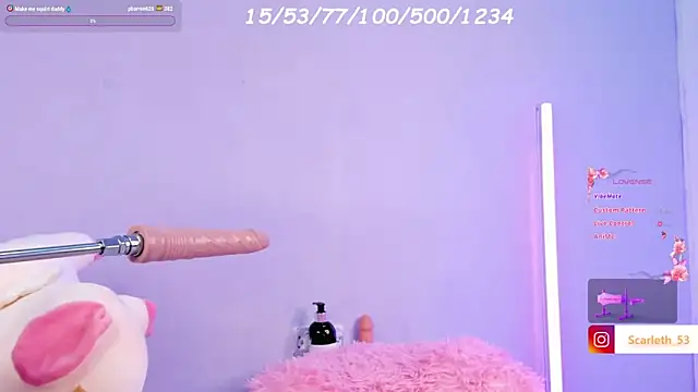 Scarlet Red  online show from 02.08.25