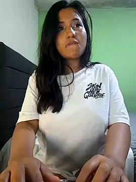 yuliparis online show from 12.05.24