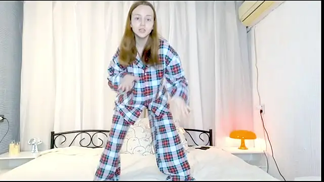 Wild  flowers online show from 09.20.25