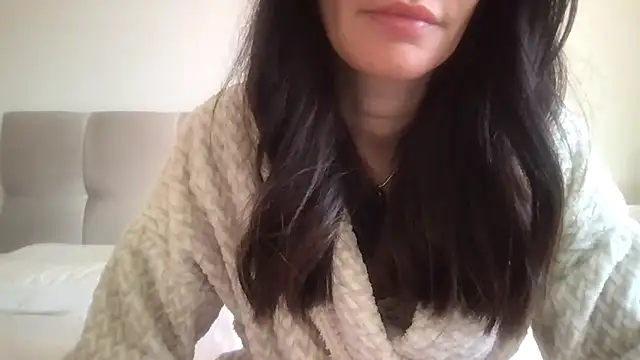 paolajonez online show from 04.12.26