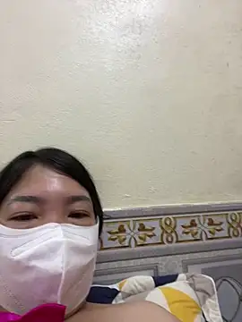 Hachi Sweetbabie  online show from 10.17.25