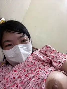 Hachi Sweetbabie  online show from 03.06.26