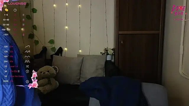 Muse kitty jenia online show from 03.13.25