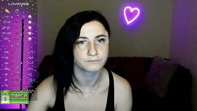 Muse kitty jenia online show from 11.27.25