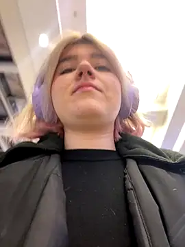 Baby  Naughty online show from 12.04.24