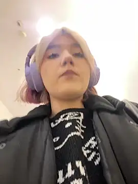 Baby  Naughty online show from 01.15.25