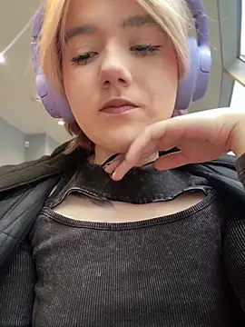 Baby  Naughty online show from 01.16.25