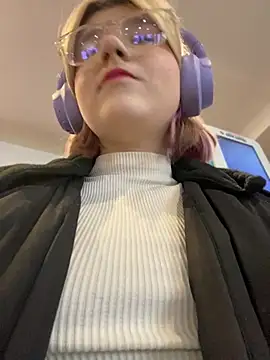 Baby  Naughty online show from 02.20.25