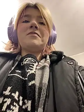 Baby  Naughty online show from 03.20.25