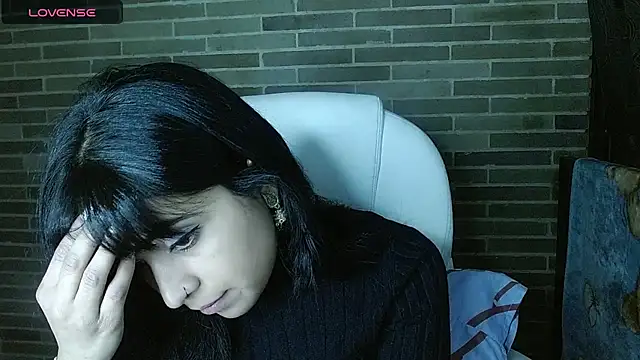 helenacyruss online show from 01.11.26