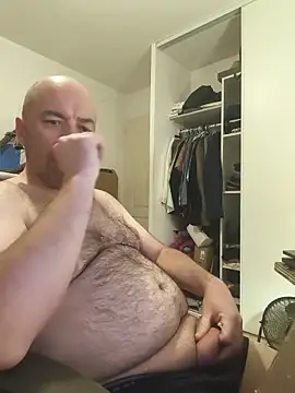 Snapshot of veryverybigdick45 chatting on 05.29.26 veryverybigdick45 online show from 05.29.26