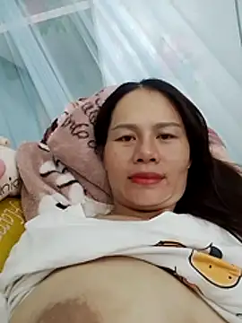 Baby-ladyass20 online show from 12.15.25