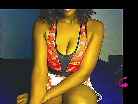 Snapshot of lilylovexx chatting on 05.22.26 lilylovexx online show from 05.22.26