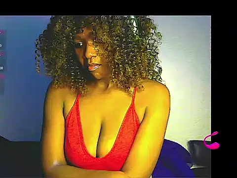 Snapshot of lilylovexx chatting on 06.02.26 lilylovexx online show from 06.02.26