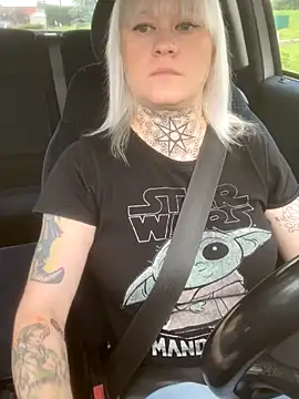 poussichienne online show from 10.07.25