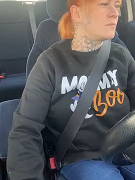 poussichienne online show from 03.24.26