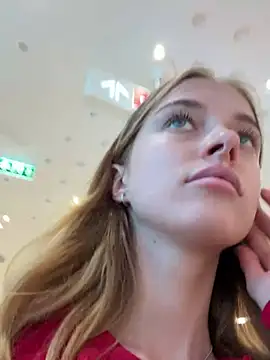 Snapshot of enjoy_my_beauty chatting on 01.17.25 enjoy my beauty online show from 01.17.25